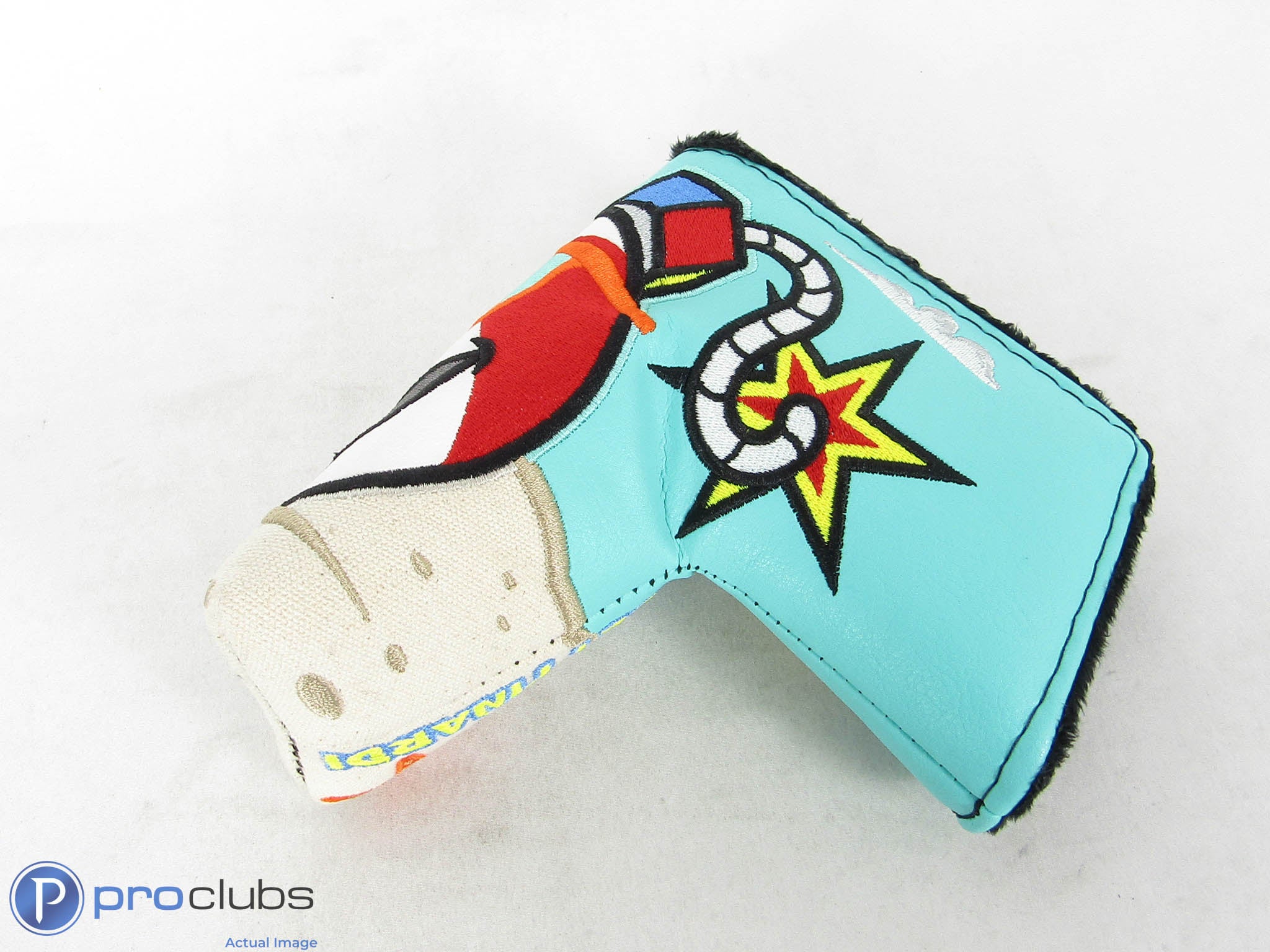 New! Bettinardi 2025 Beach Ball Bomb Blade Putter Headcover - 510878