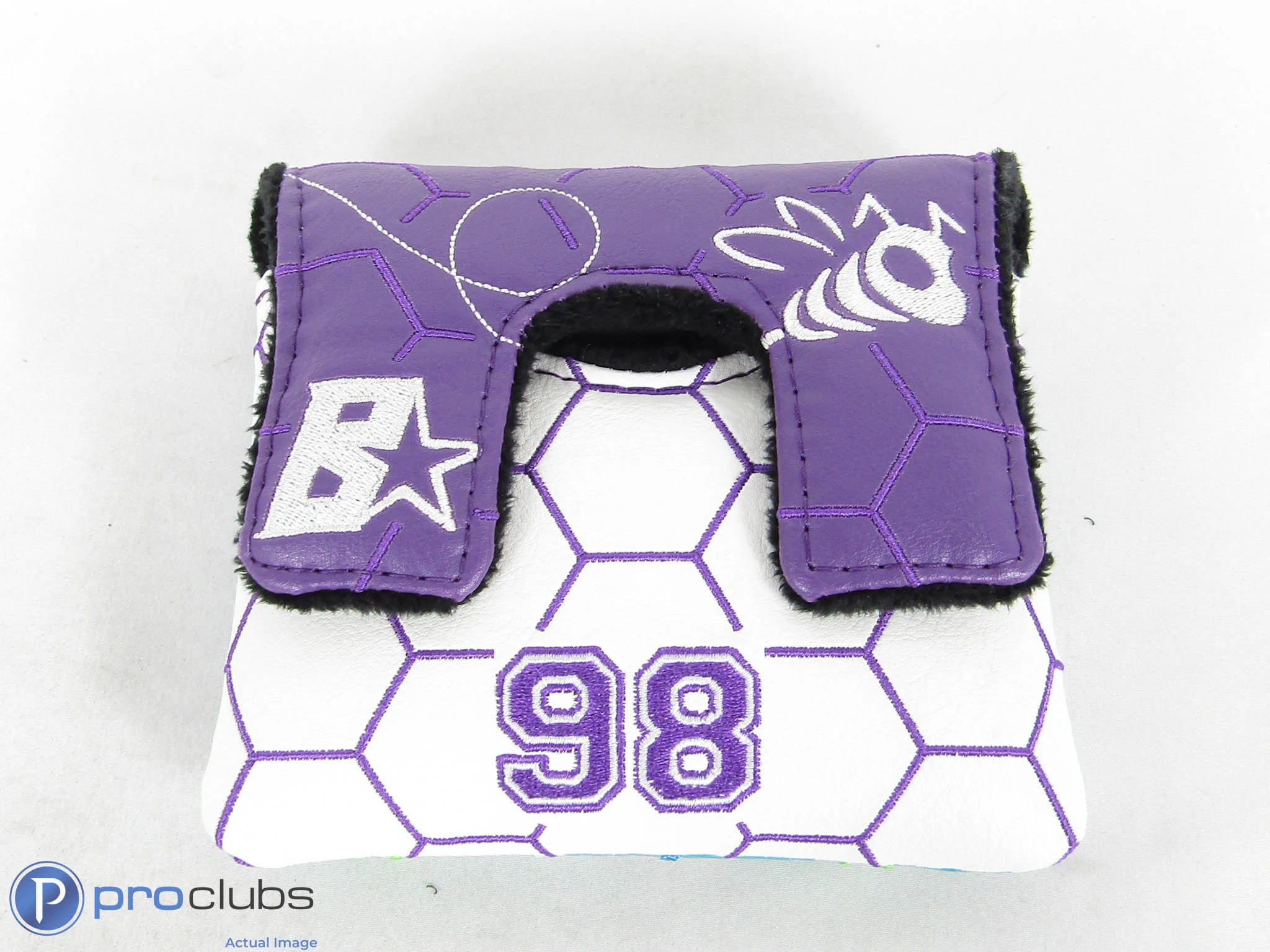 New! Bettinardi 2025 Carolina Stinger Mallet Putter Headcover - 506631 - Image 2