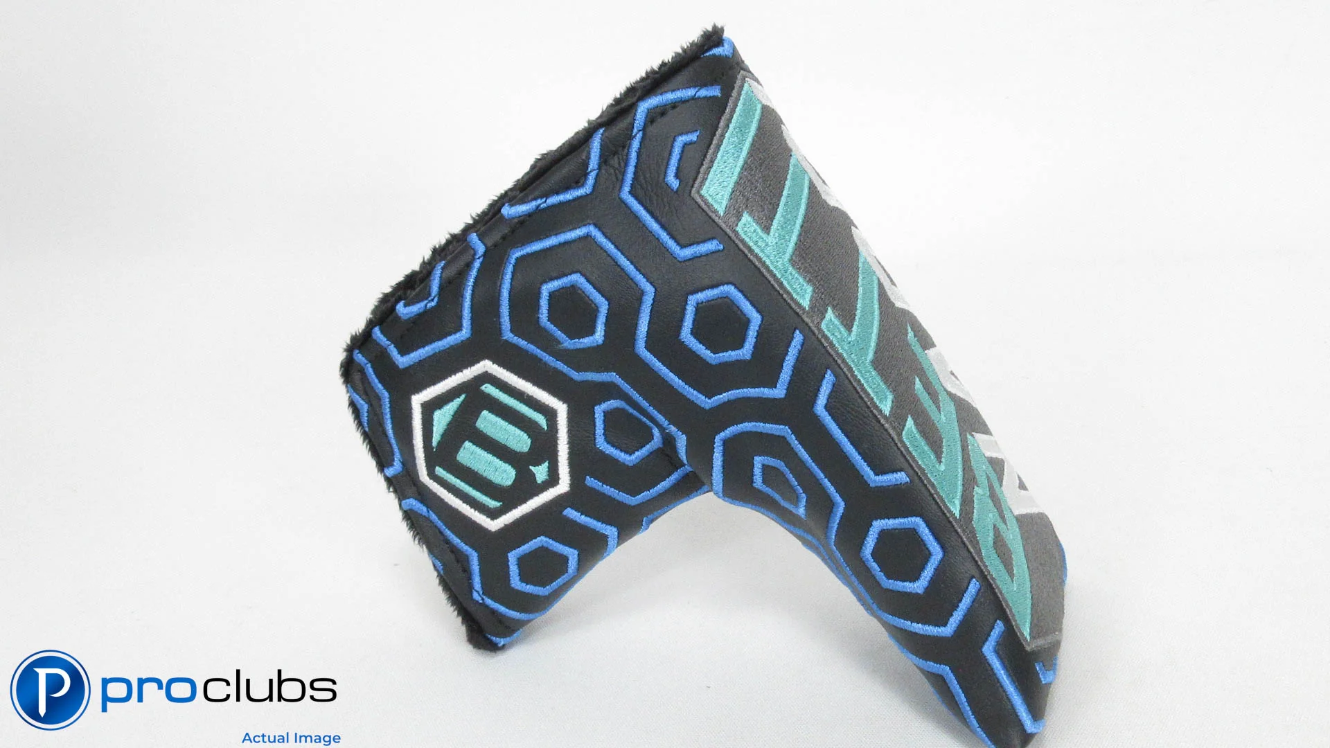 NEW BETTINARDI GEOMETRIC BLUE / BLACK BLADE PUTTER HEADCOVER #344322 - Image 2