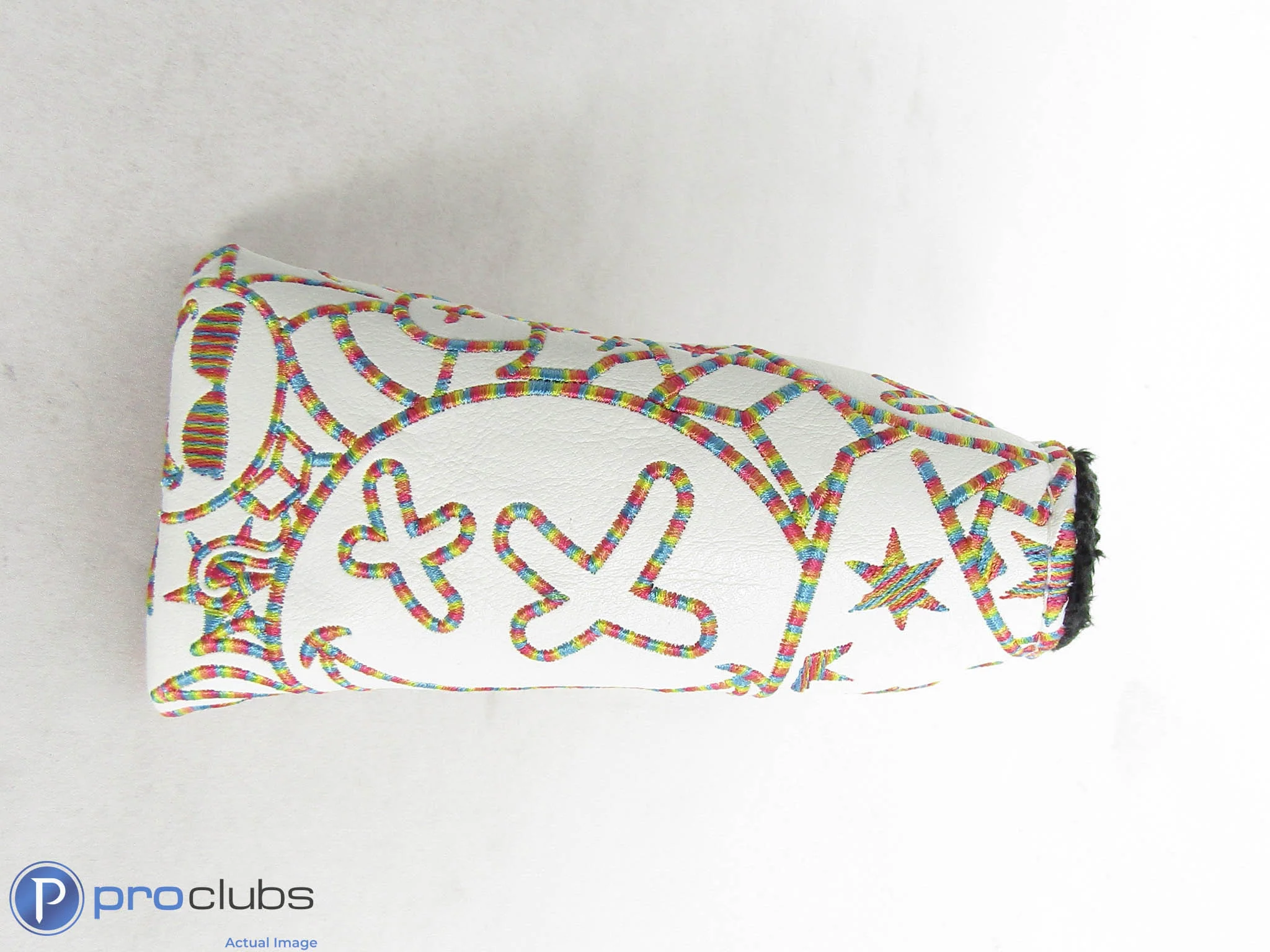 New! Bettinardi White Multi-Icon Junior Blade Putter Headcover - 507679 - Image 3