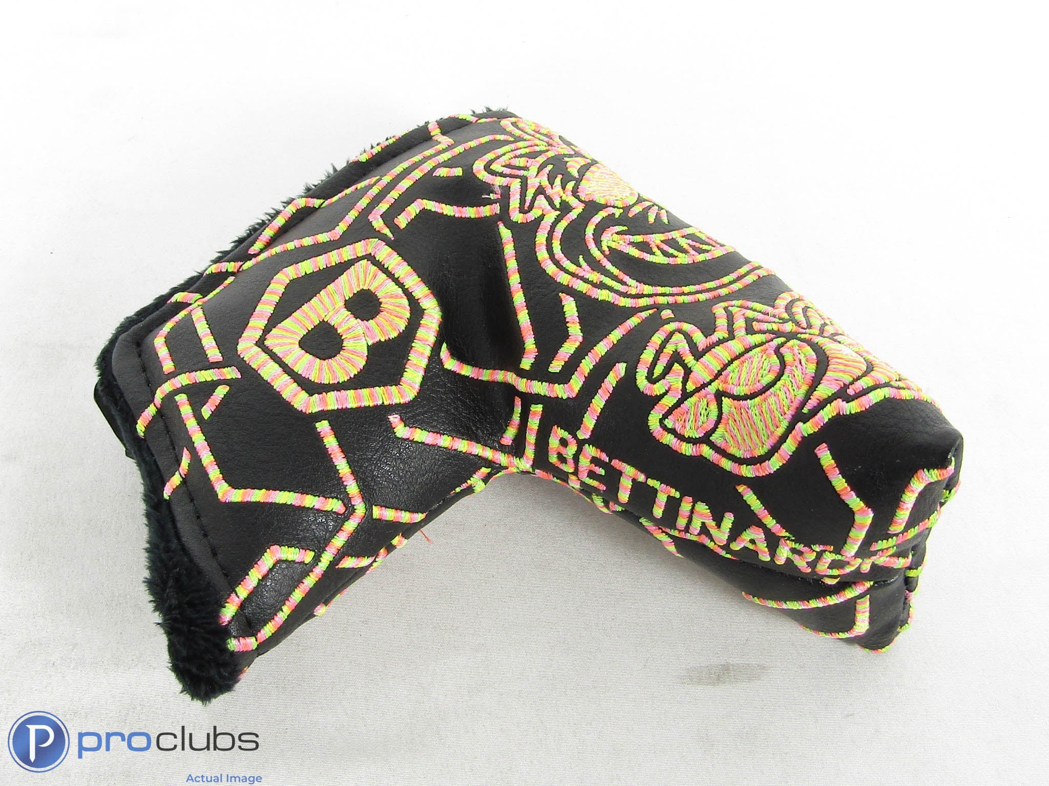 New! Bettinardi Black Multi-Icon Junior Blade Putter Headcover - 507678 - Image 2