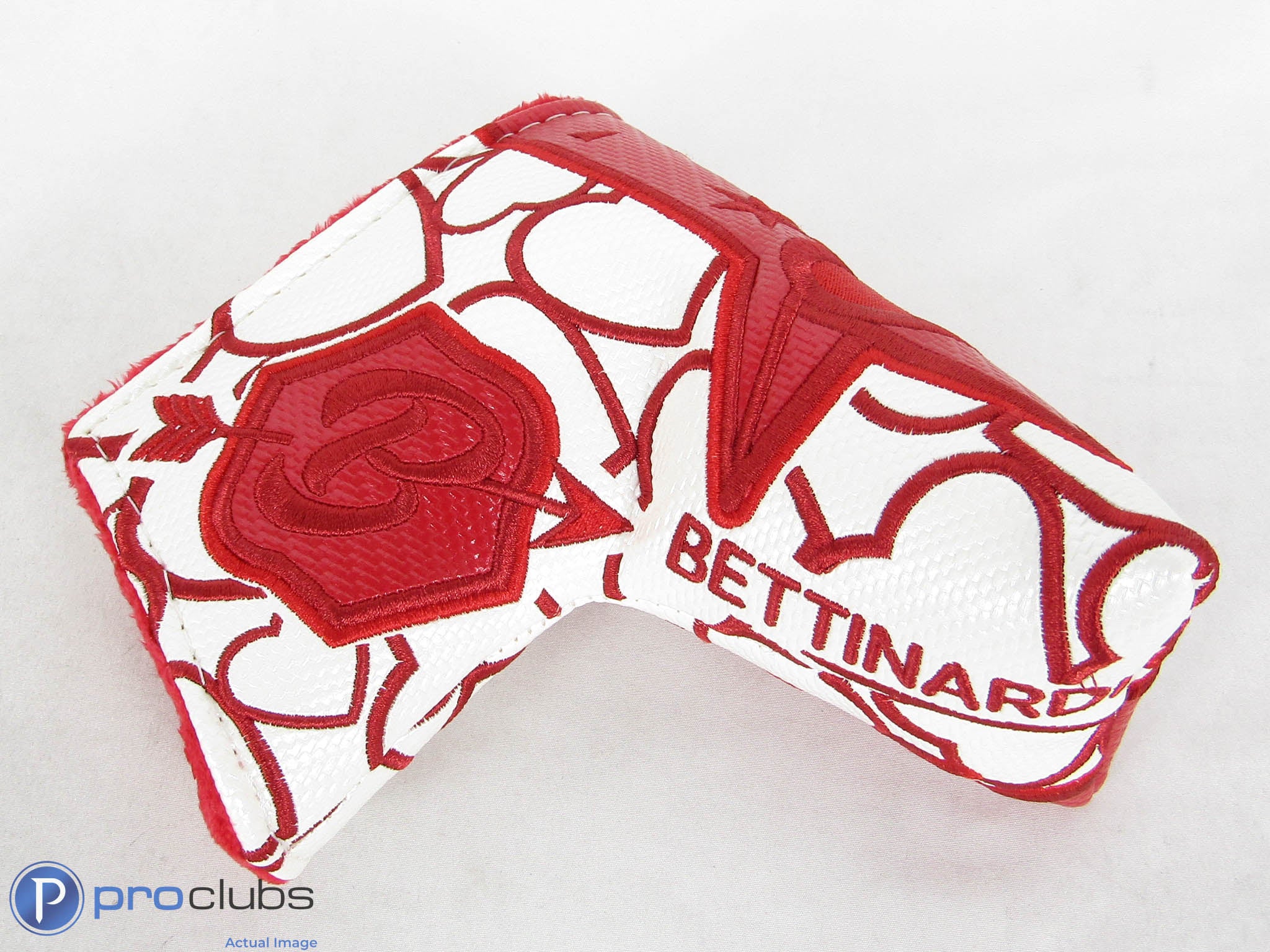 New! Bettinardi Valentine's Day Heart Eyes Wizard Blade Putter Headcover- 511321 - Image 2