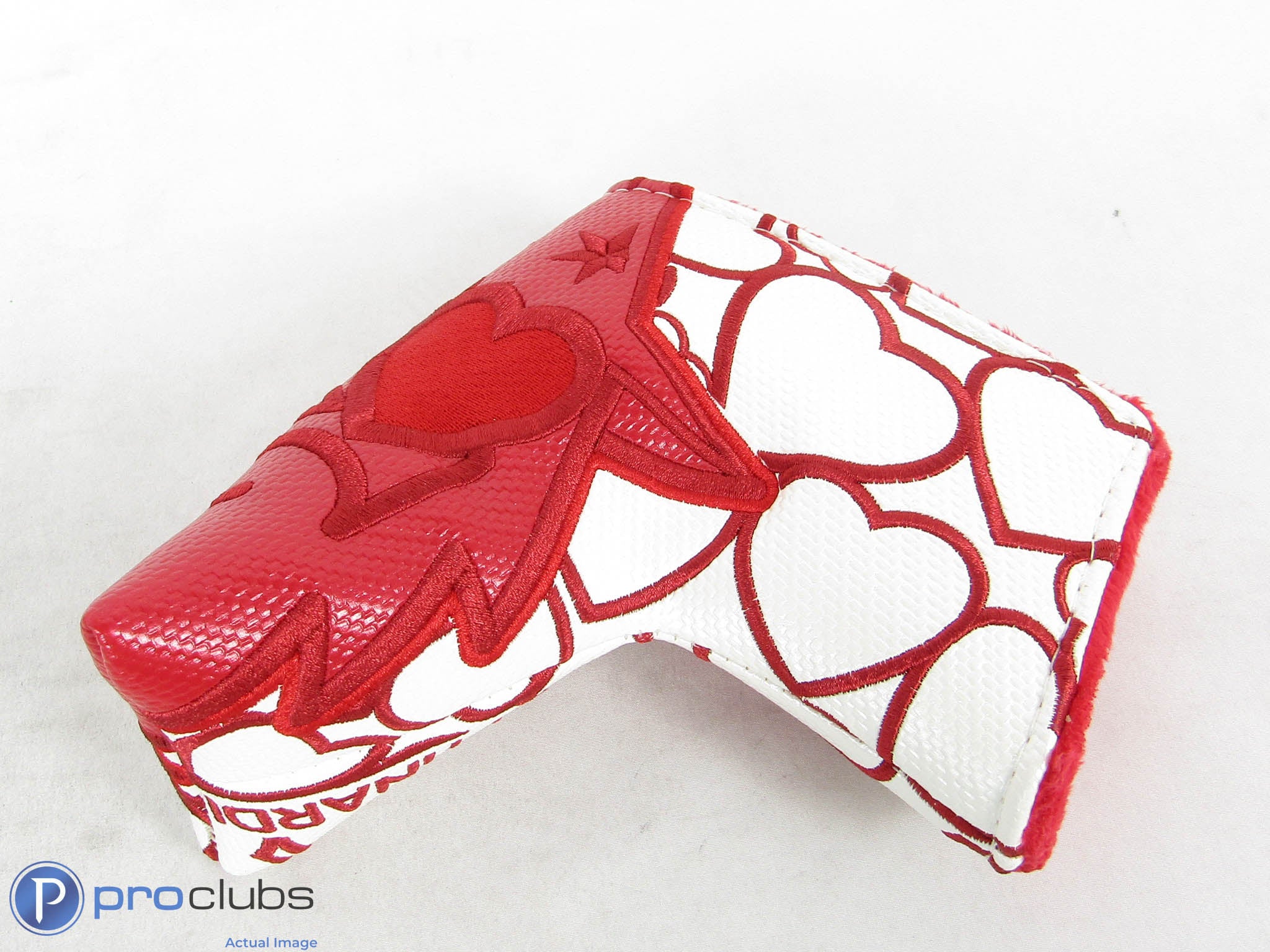 New! Bettinardi Valentine's Day Heart Eyes Wizard Blade Putter Headcover- 511749