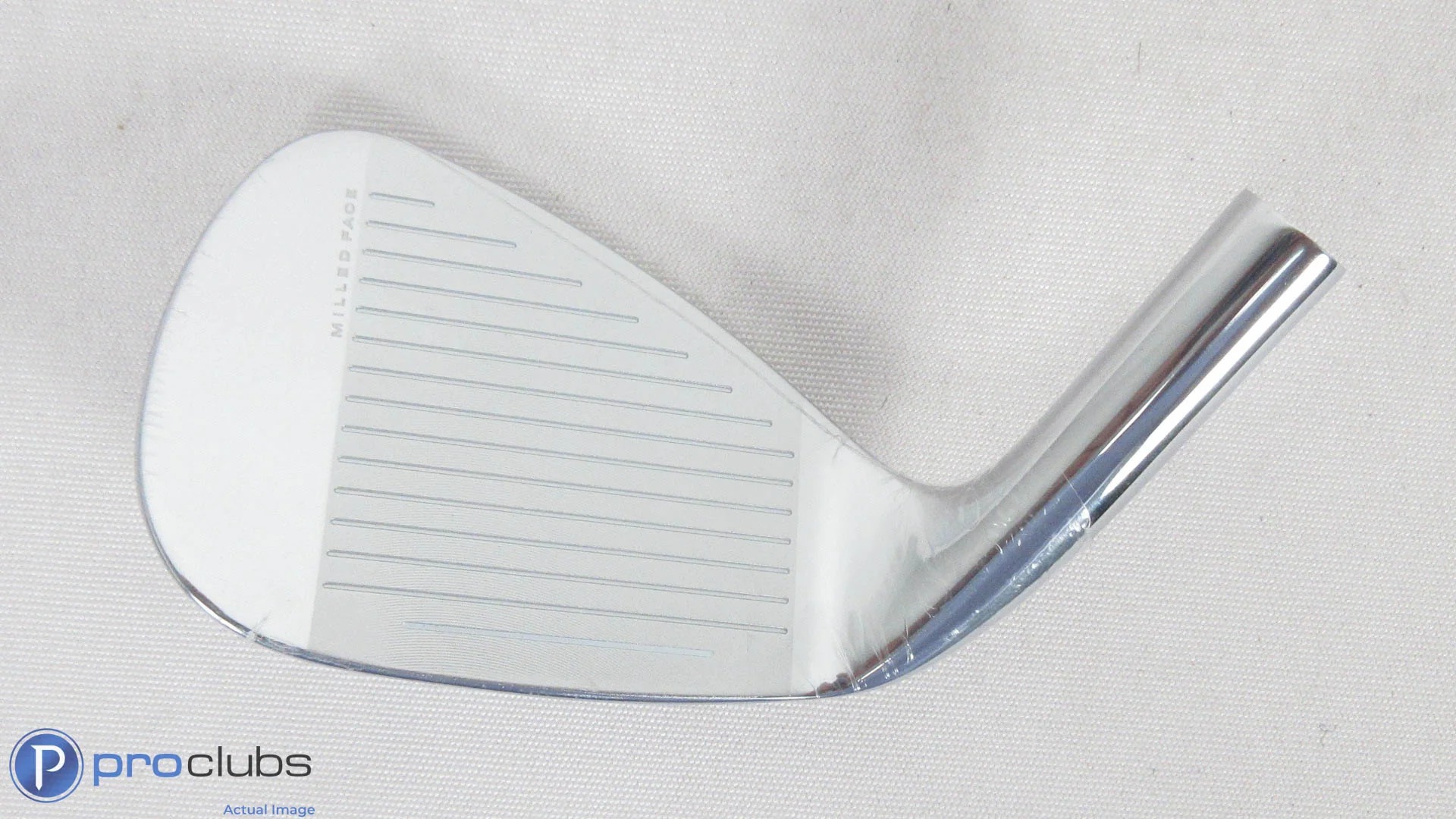 NEW! Cobra King SZ One Length PW Iron - Head Only - R/H 392371 - Image 2