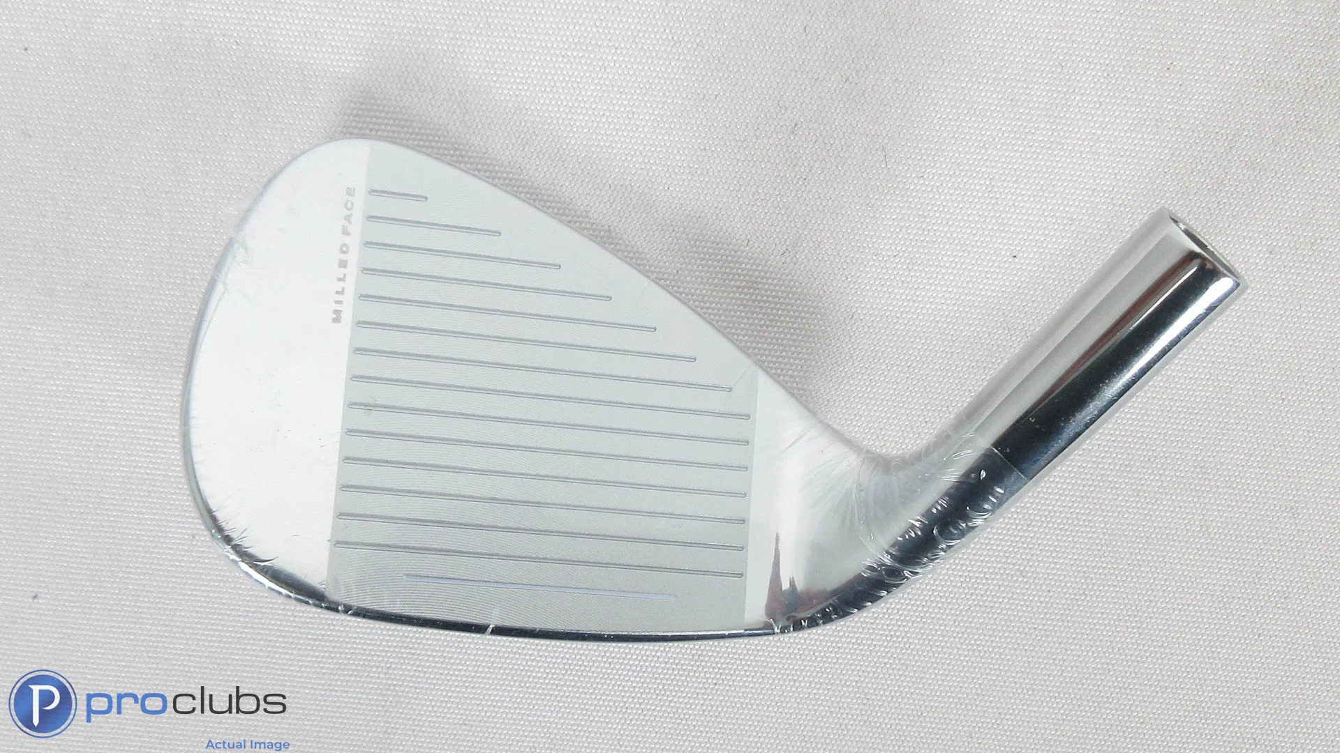 NEW! Cobra King SZ One Length PW Iron - Head Only - R/H 395125 - Image 2