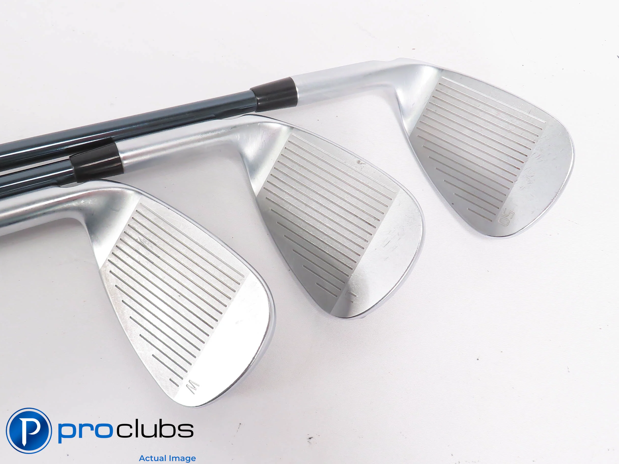 Ping G730 Red Dot Irons 7-PW,UW,50* Graphite Regular Flex +1/2" 476636 - Image 3