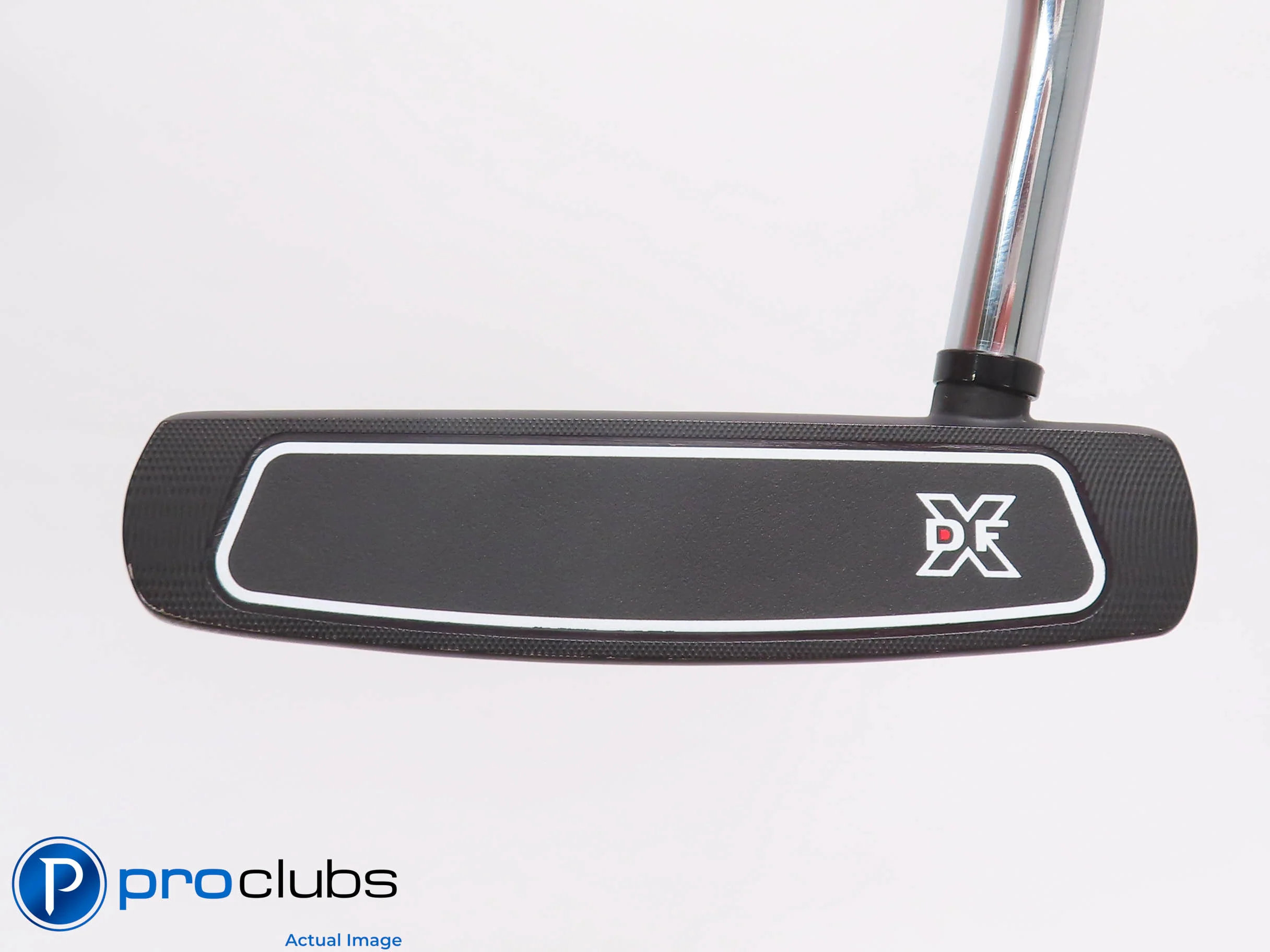 Nice Odyssey DFX DOUBLE WIDE Double Bend 34" Putter w/Cover 512230 - Image 2