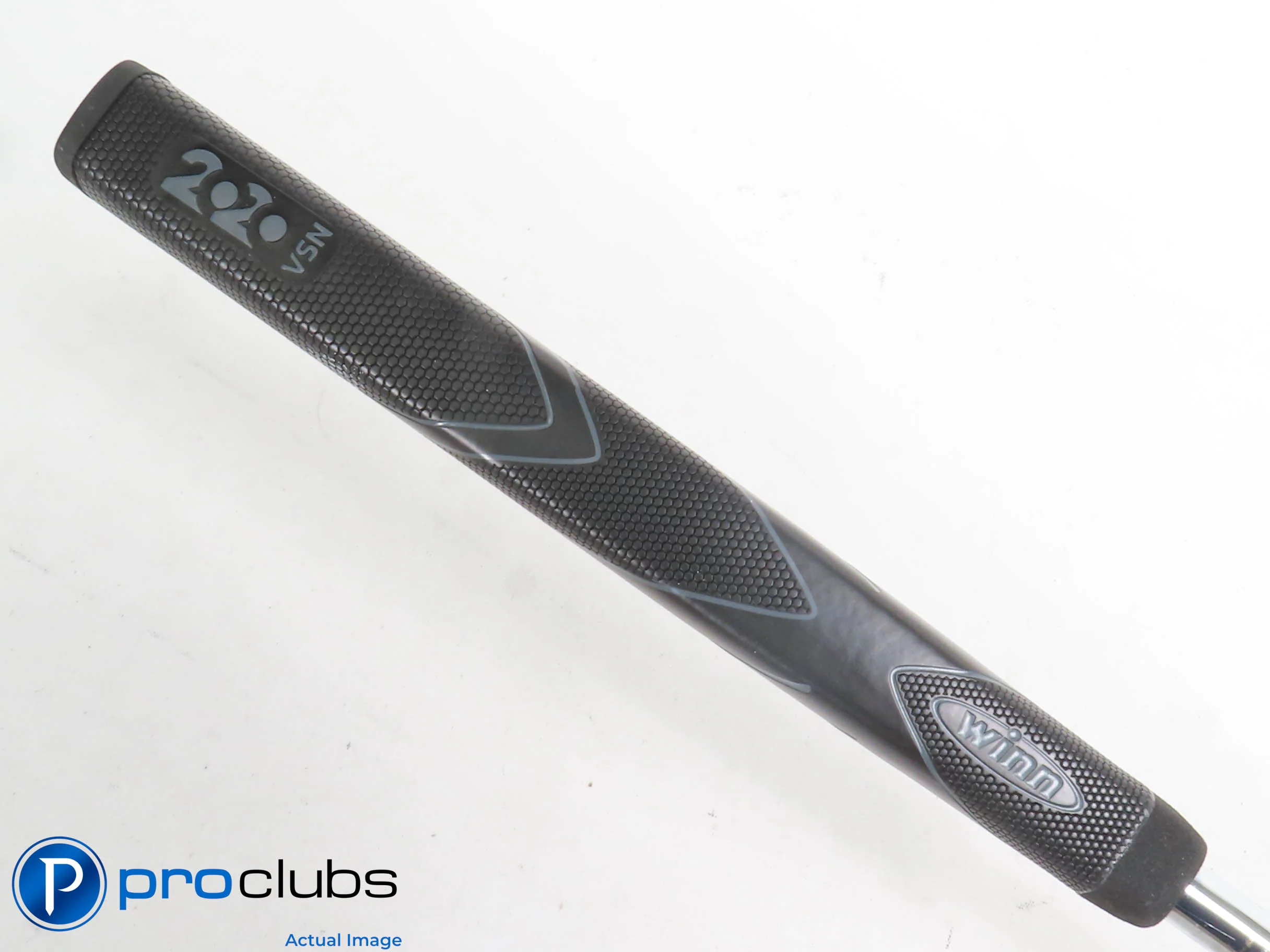 Odyssey O-Works R-Line CS 35" Center Shaft Putter w/Cover - 424648 - Image 5