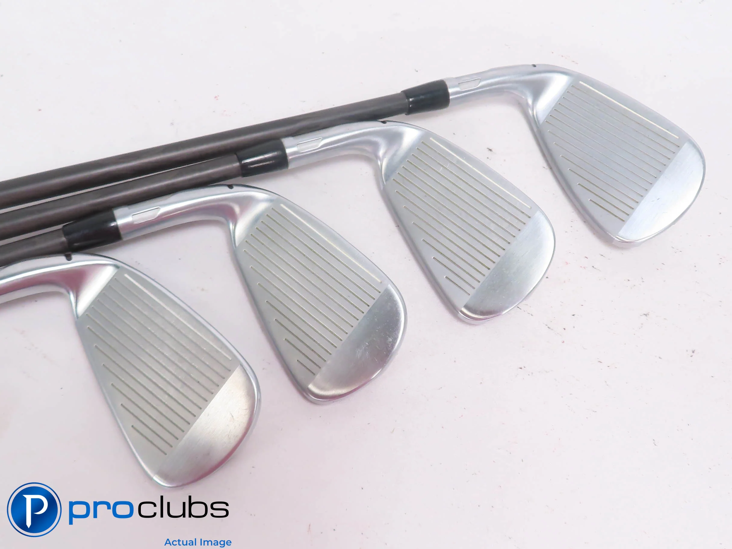 Nice TaylorMade Qi 5-PW,AW Iron Set - VA Badazz 65 Regular Flex Graphite -1/2" - Image 4