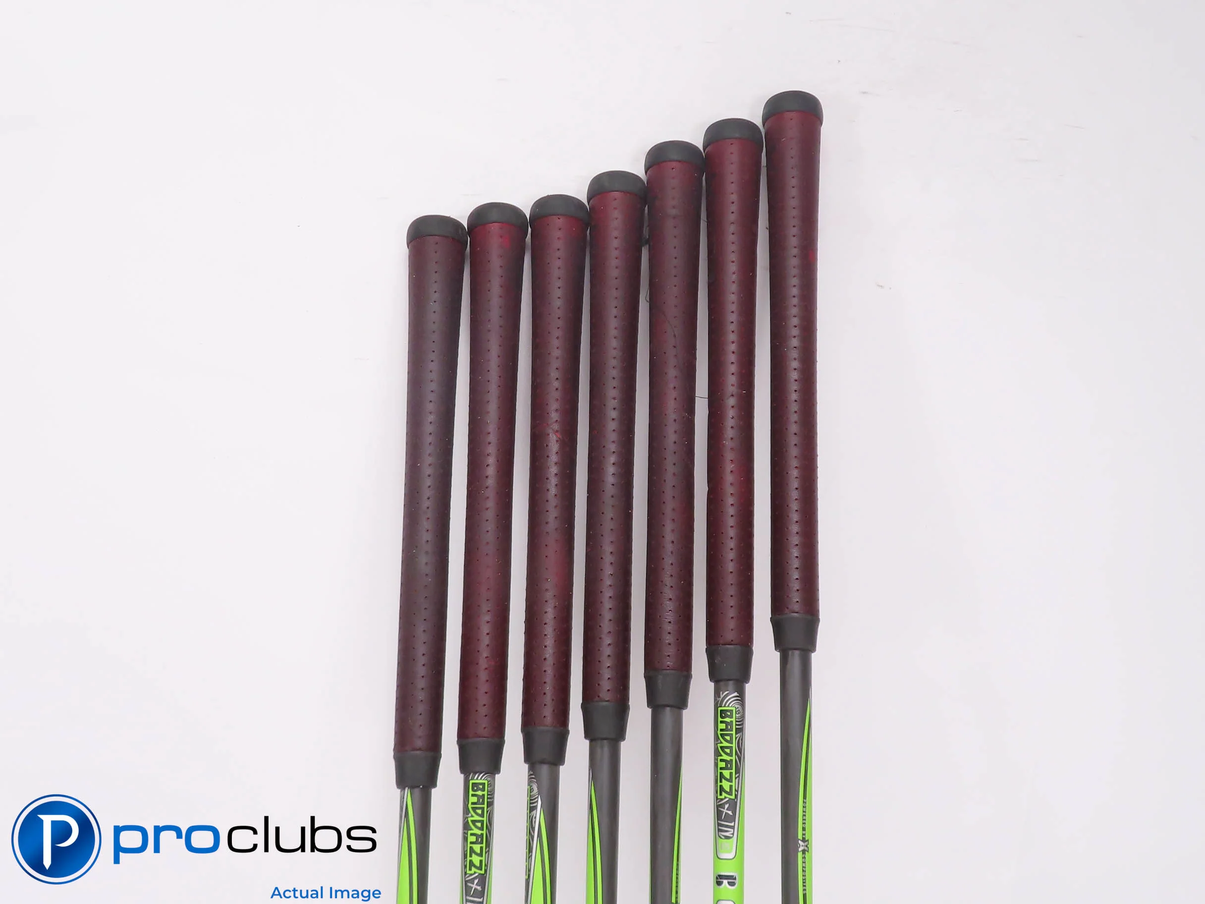 Nice TaylorMade Qi 5-PW,AW Iron Set - VA Badazz 65 Regular Flex Graphite -1/2" - Image 6