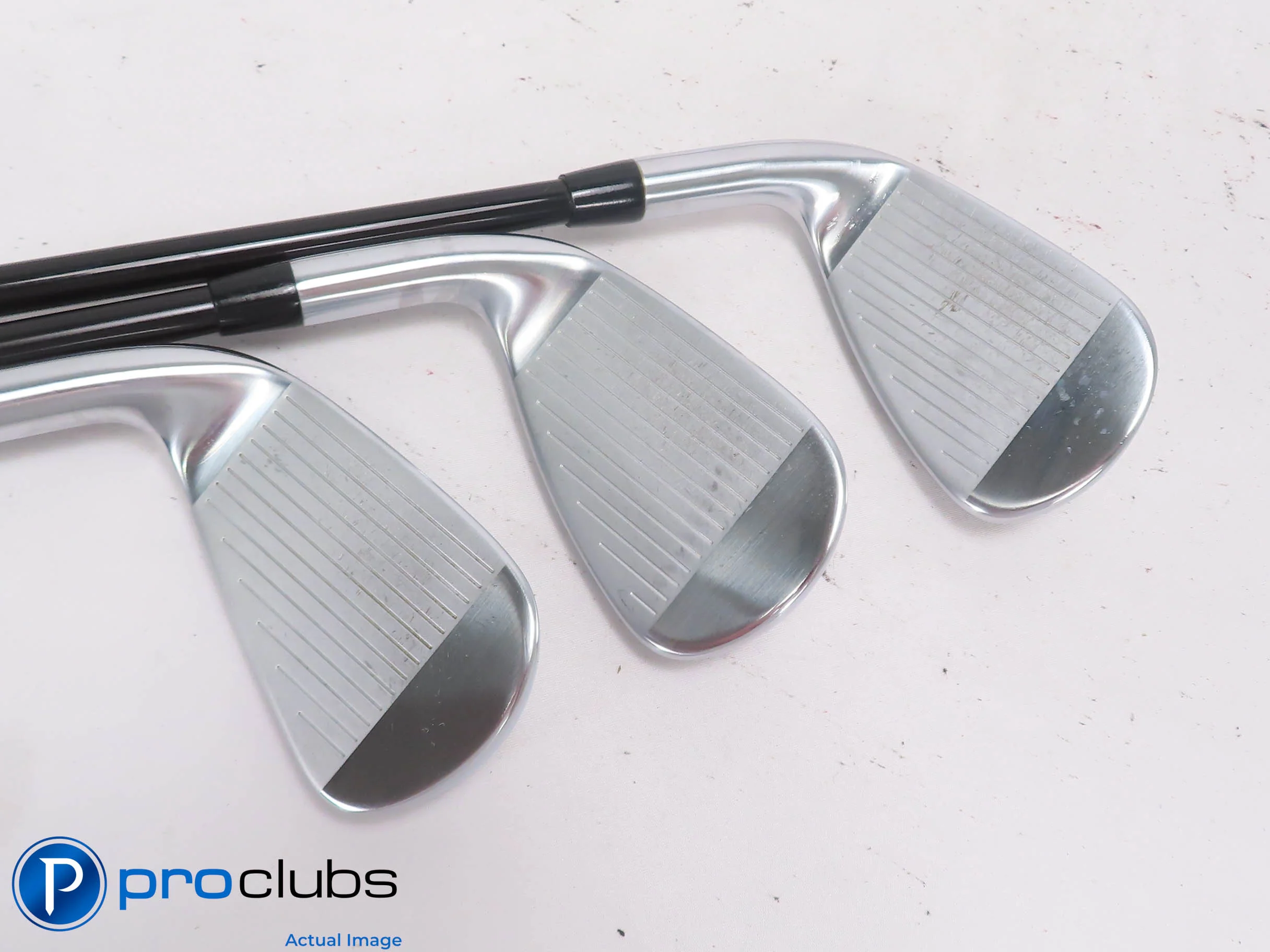 Nice Titleist '21 T300 7-PW,GW Iron Set - Tensei Regular Flex Graph +1/2" 509150 - Image 4