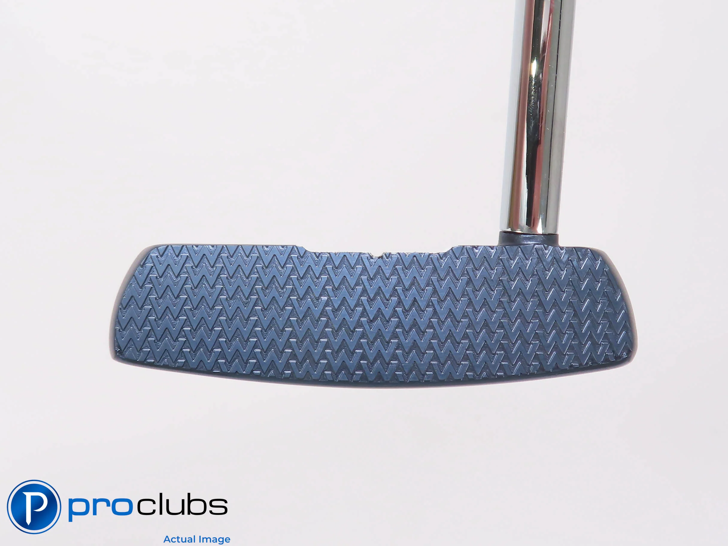 Nice Tour Edge Wingman 804 Single Bend 35" Putter w/Headcover 510091 - Image 2