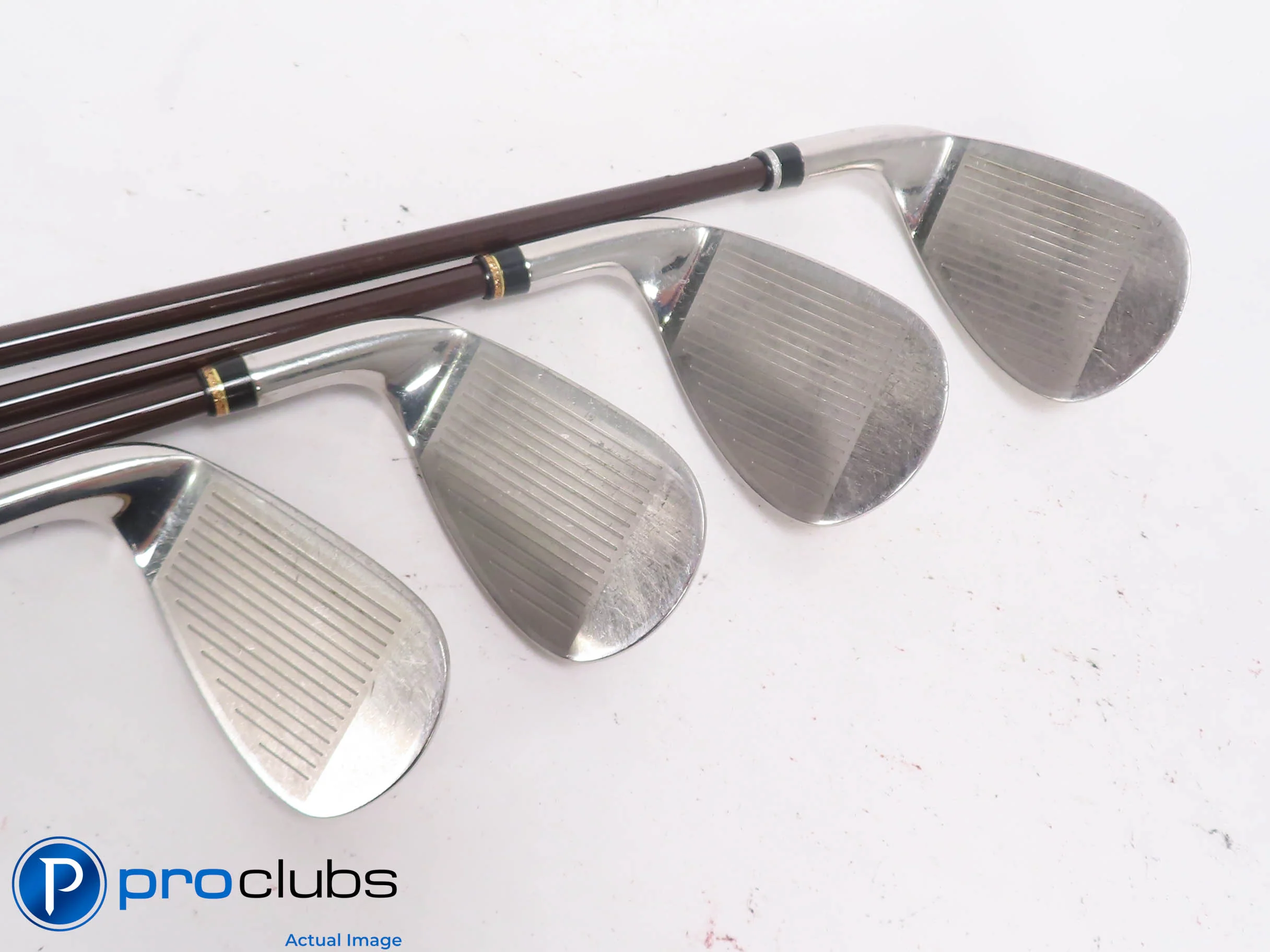 Ladies XXIO Prime 13 Royal Collection 5-PW,AW,SW Iron Set - Ladies Flex 508765 - Image 3